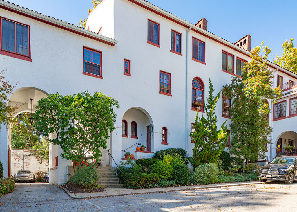 Gardens of Guilford Tuscany Canterbury